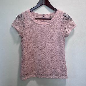 Banana Republic Pink Lace Top / Size Small